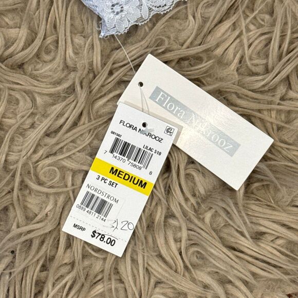 NWT Flora Nikarooz robe and silky pajama set medium - Picture 2 of 8